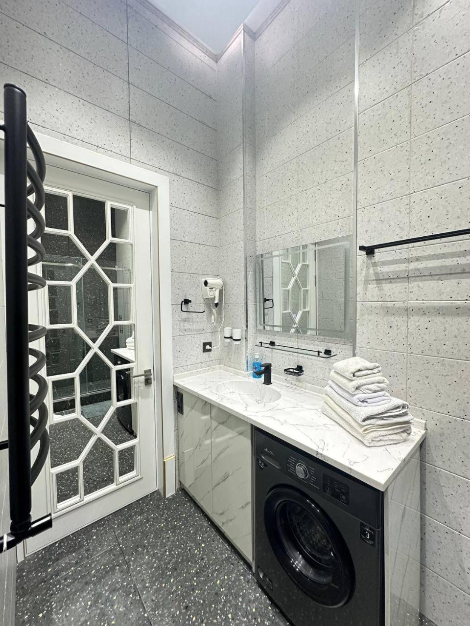 Ferienwohnung Бульвар Ташкент Сити Exterior foto
